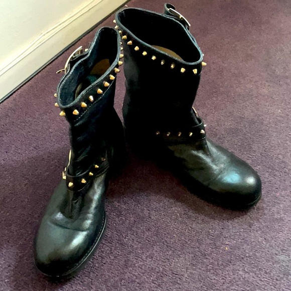 Designer Jimmy Choo Rockstud leather Boots - Picture 2 of 7